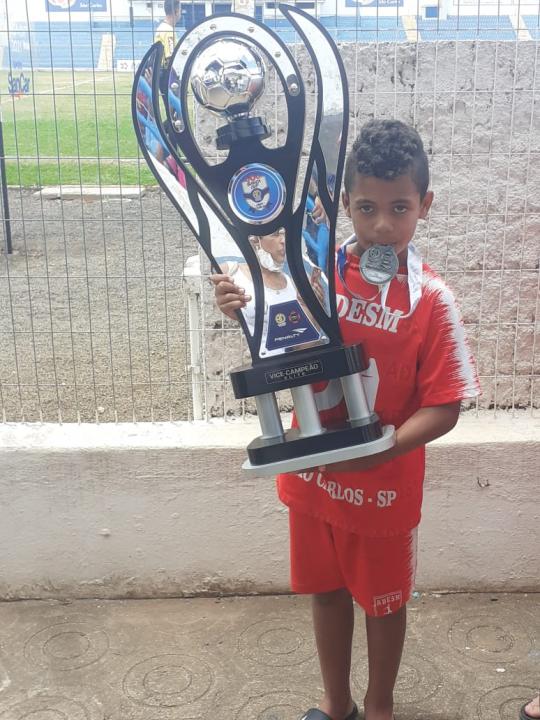 Foto 2 de 5 — Conheça Brayan Pereira, o jogador mirim de nove anos aprovado na Ferroviária
